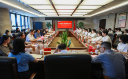 福建理工大学召开2025届毕业生代表座谈会